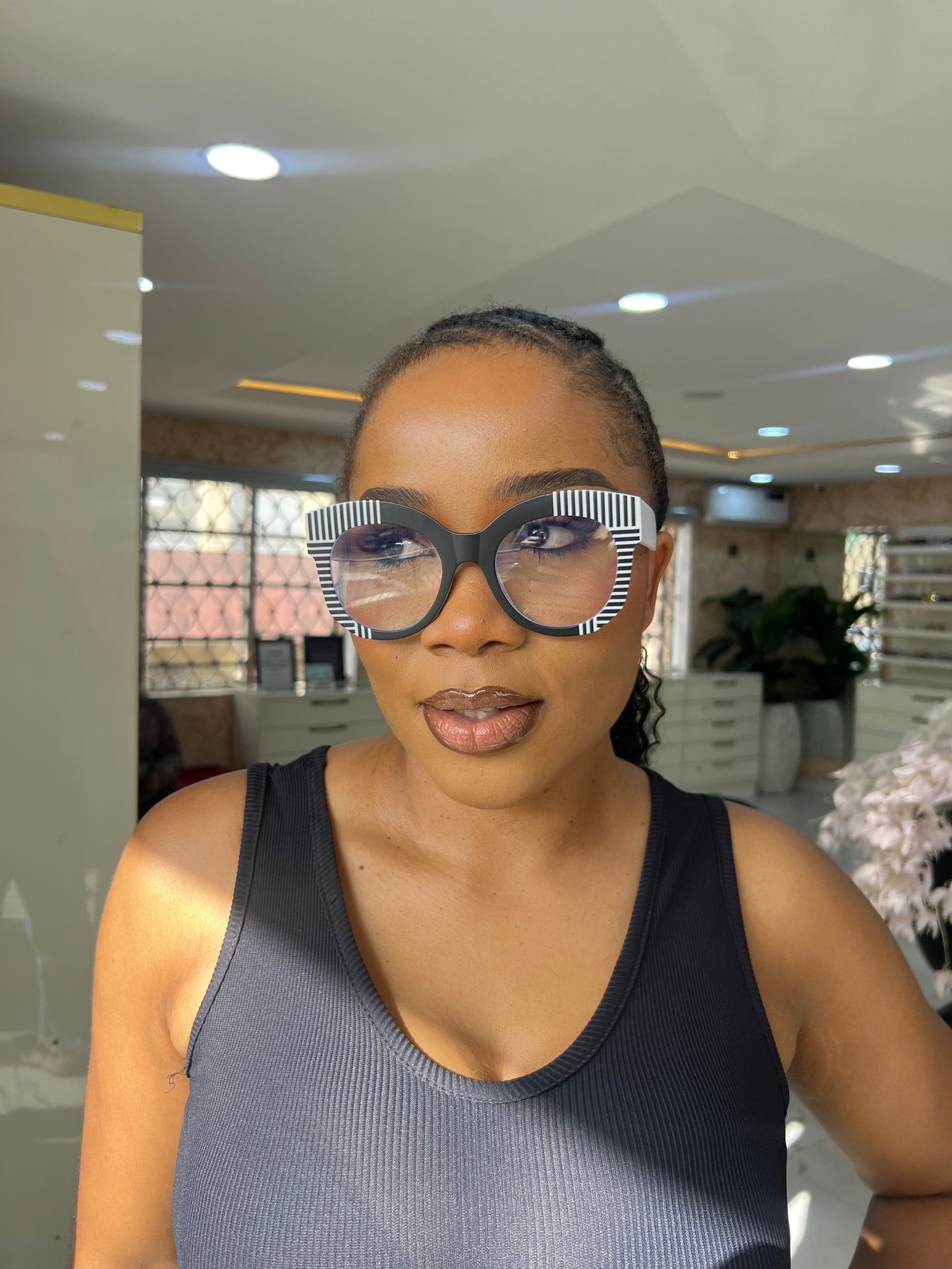 FRAME 21 BULKY NERD GLASSES