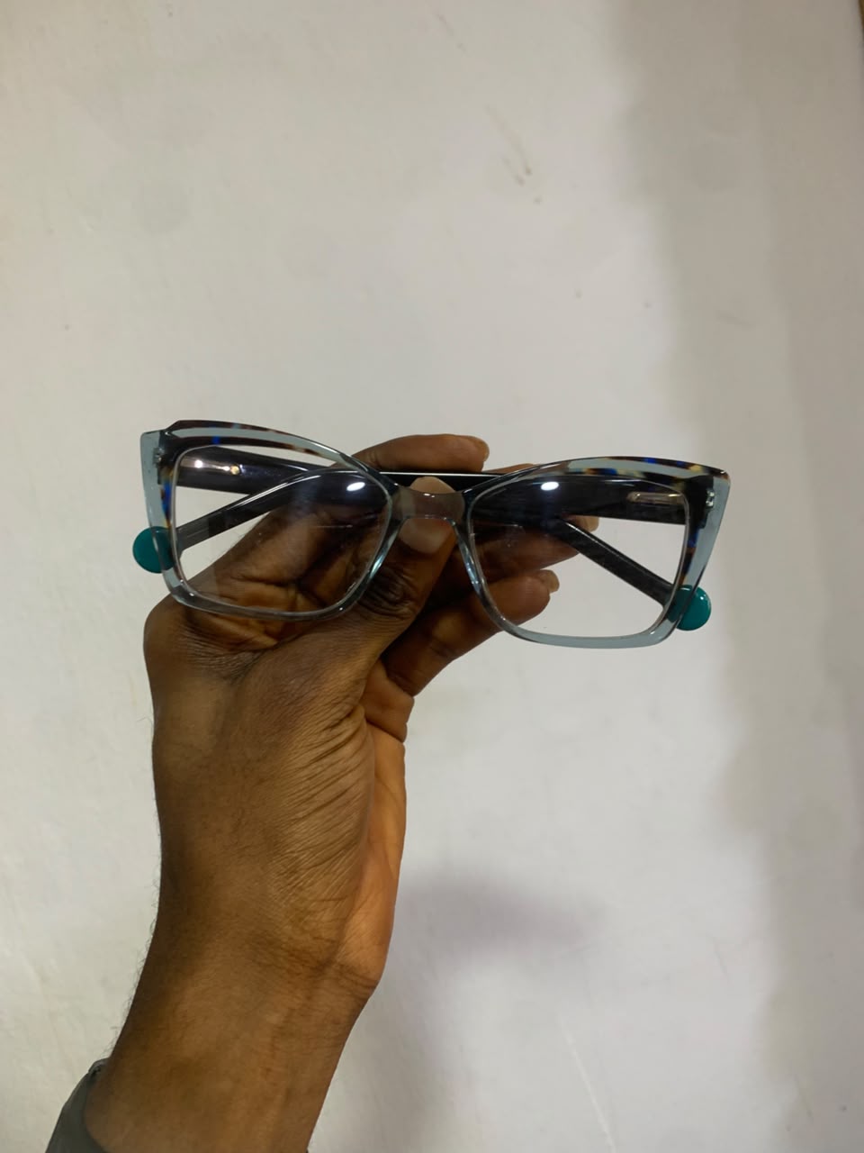 DAINTY STOCK FRAME