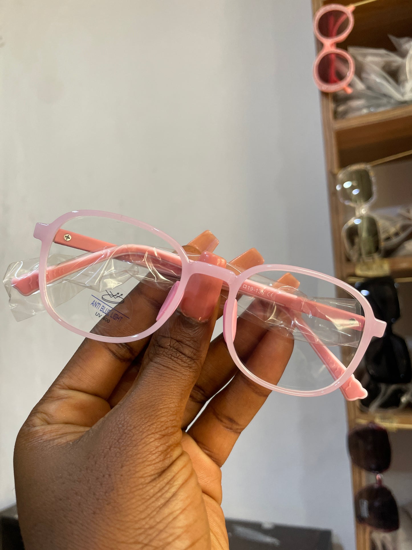 KIDS C NERDFRAMES
