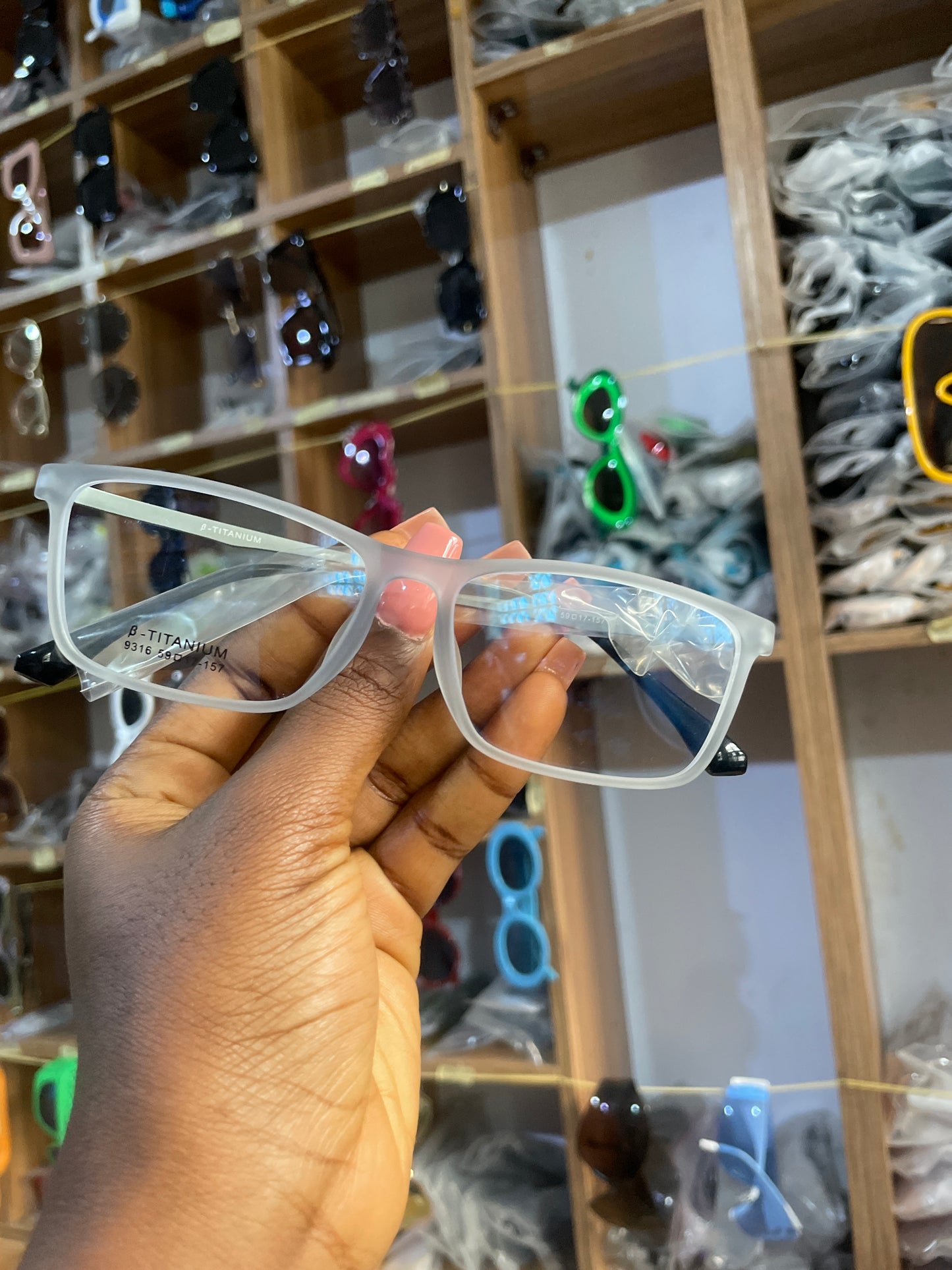 OCTOBER UNISEX TITANIUM GLASSES