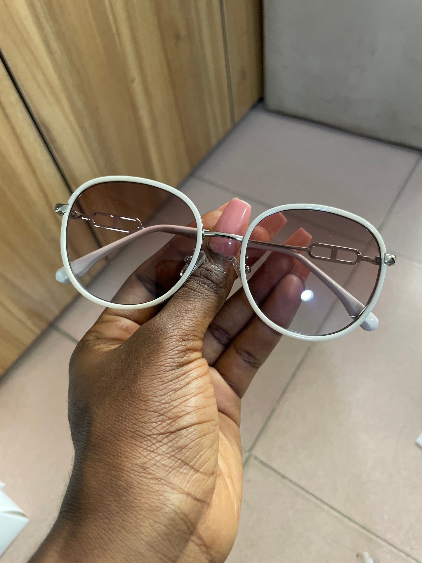 CHANEL SHADES