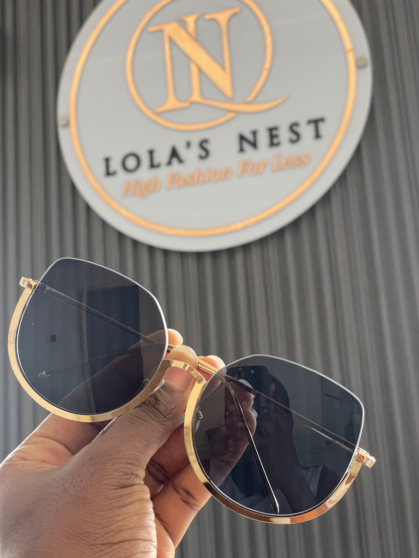 XENA HALF CATEYE METAL SHADE