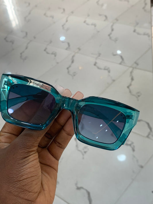 JUNE NERD FRAME AND SUNGLASSES