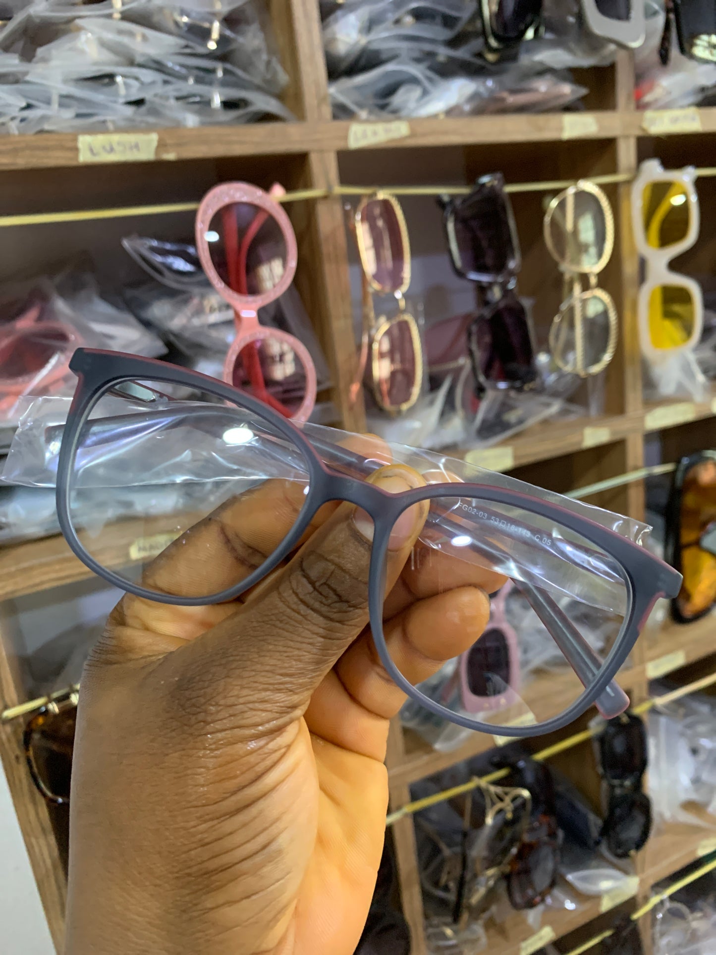 ARIKE FROSTED ACETATE