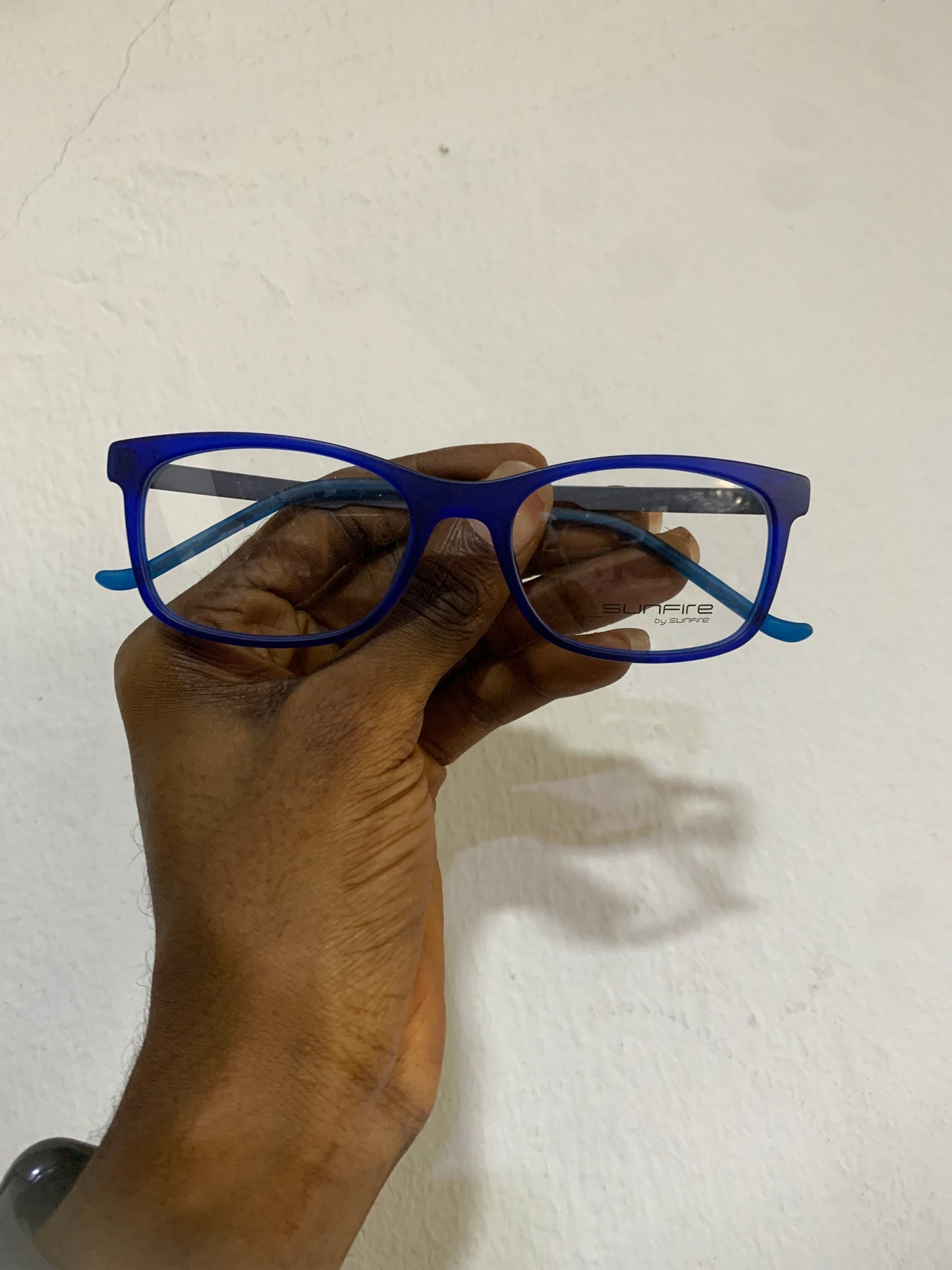 NOVEMBER FROSTED TITANIUM GLASSES