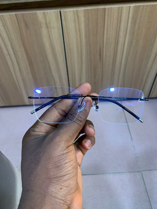 SOUTH UNISEX RIMLESS NERD