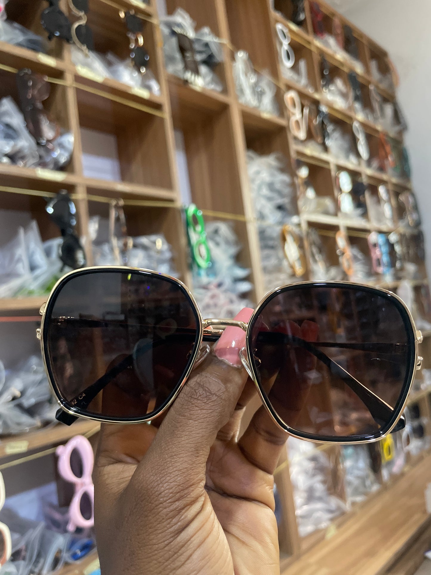 CARDI SUNGLASSES