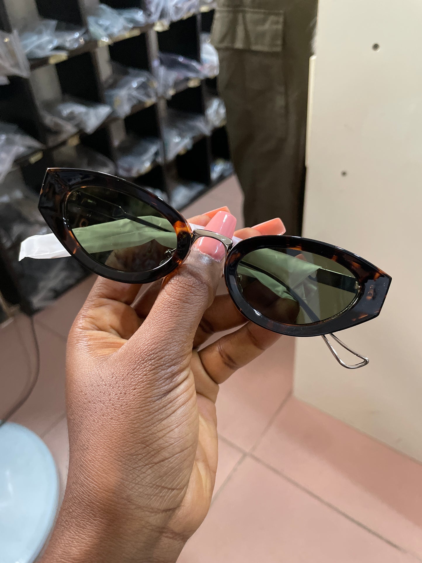 ROMY CATEYE SUNGLASSES