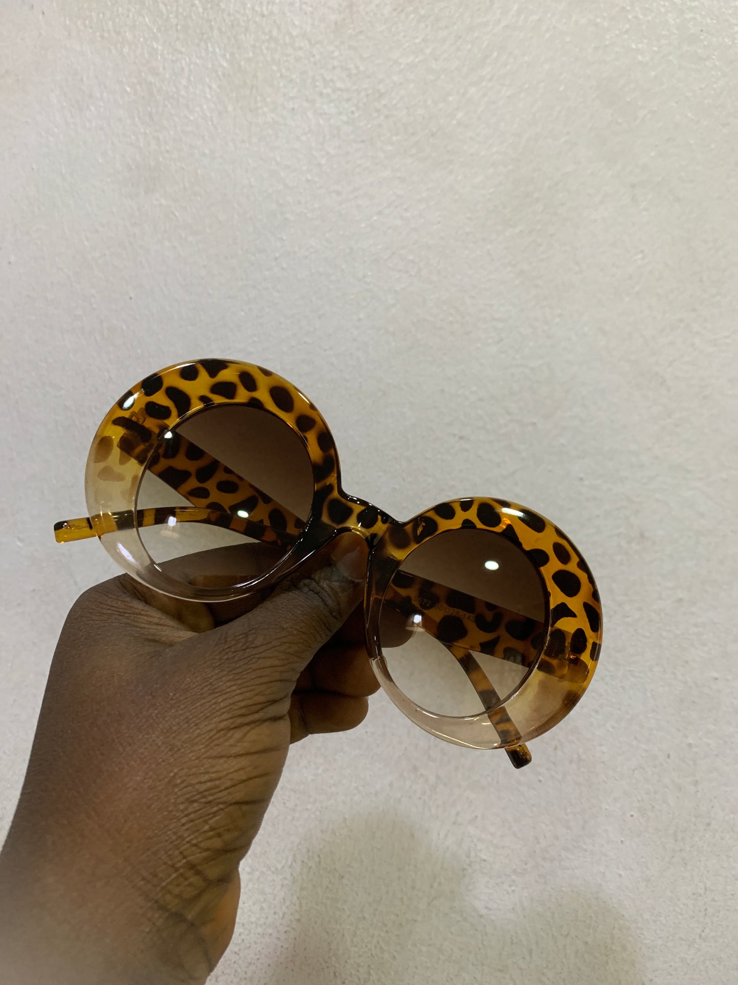 TURTLE ROUND SUNGLASSES