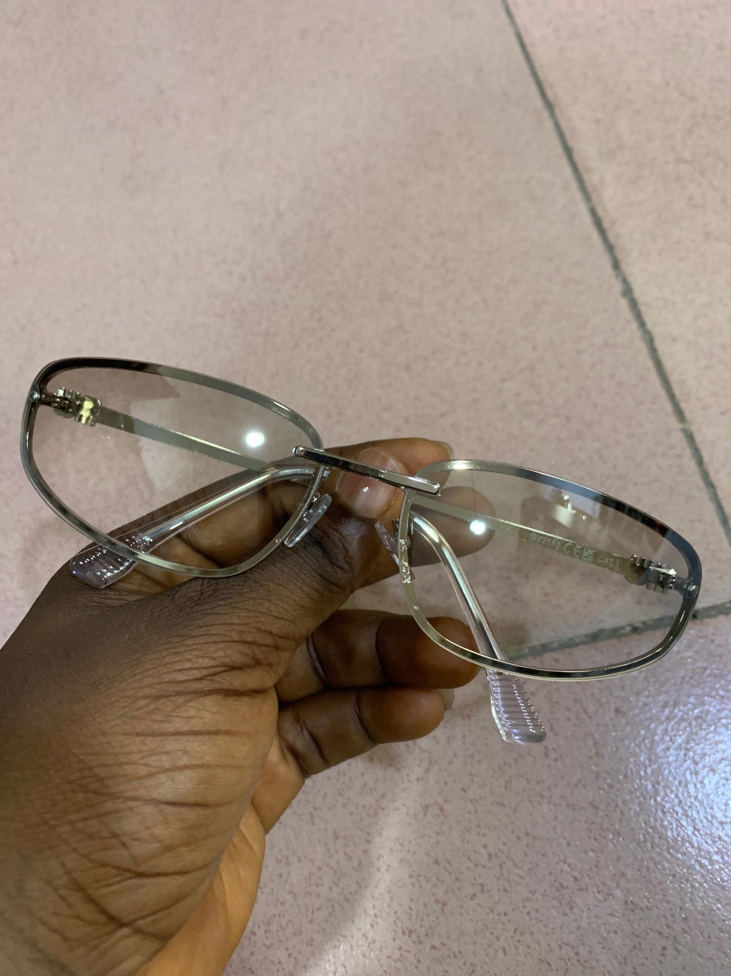 MIU MIU 2 UNISESX SUNGLASSES