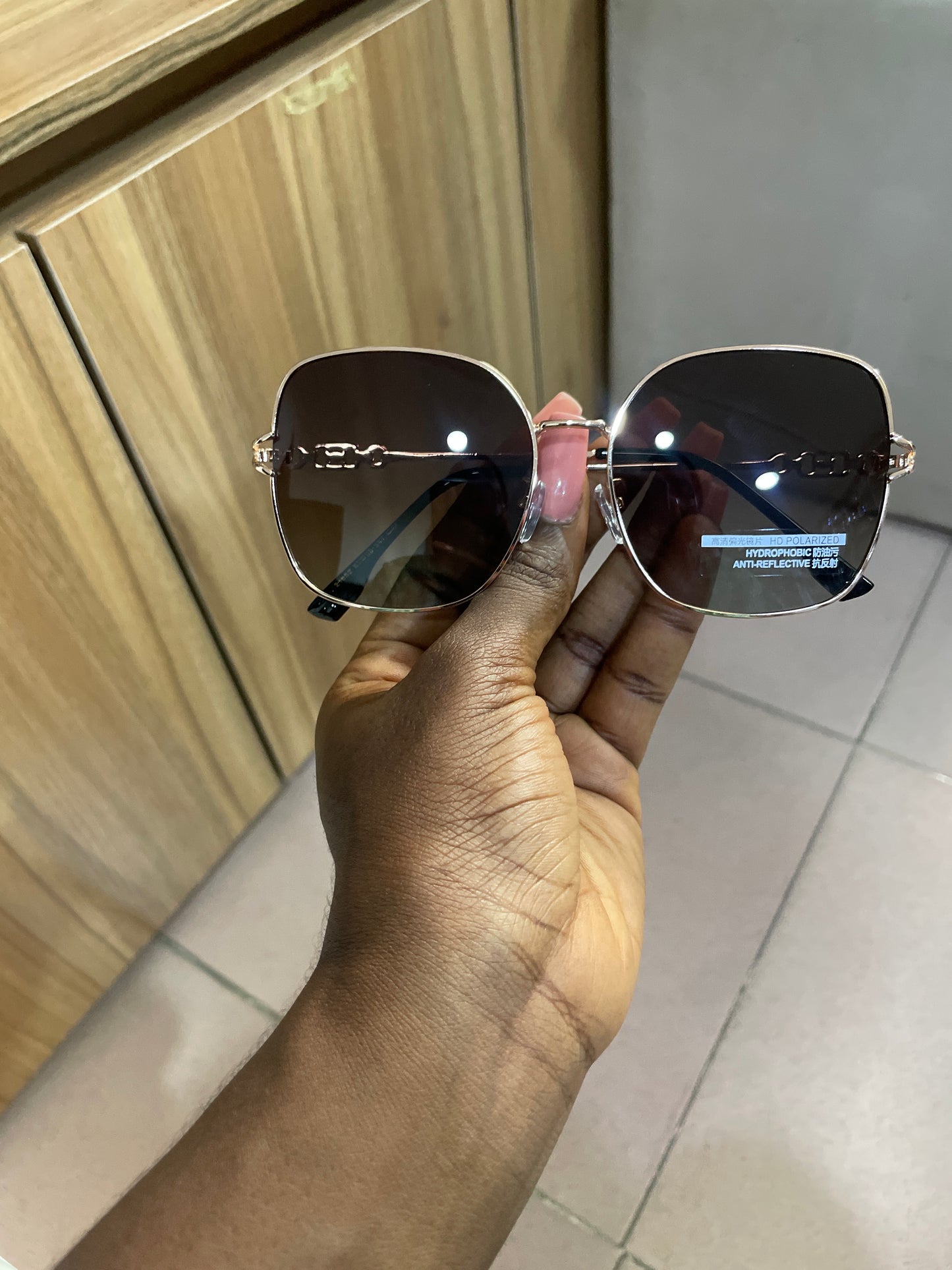 BEBE POLARIZED SUNGLASSES