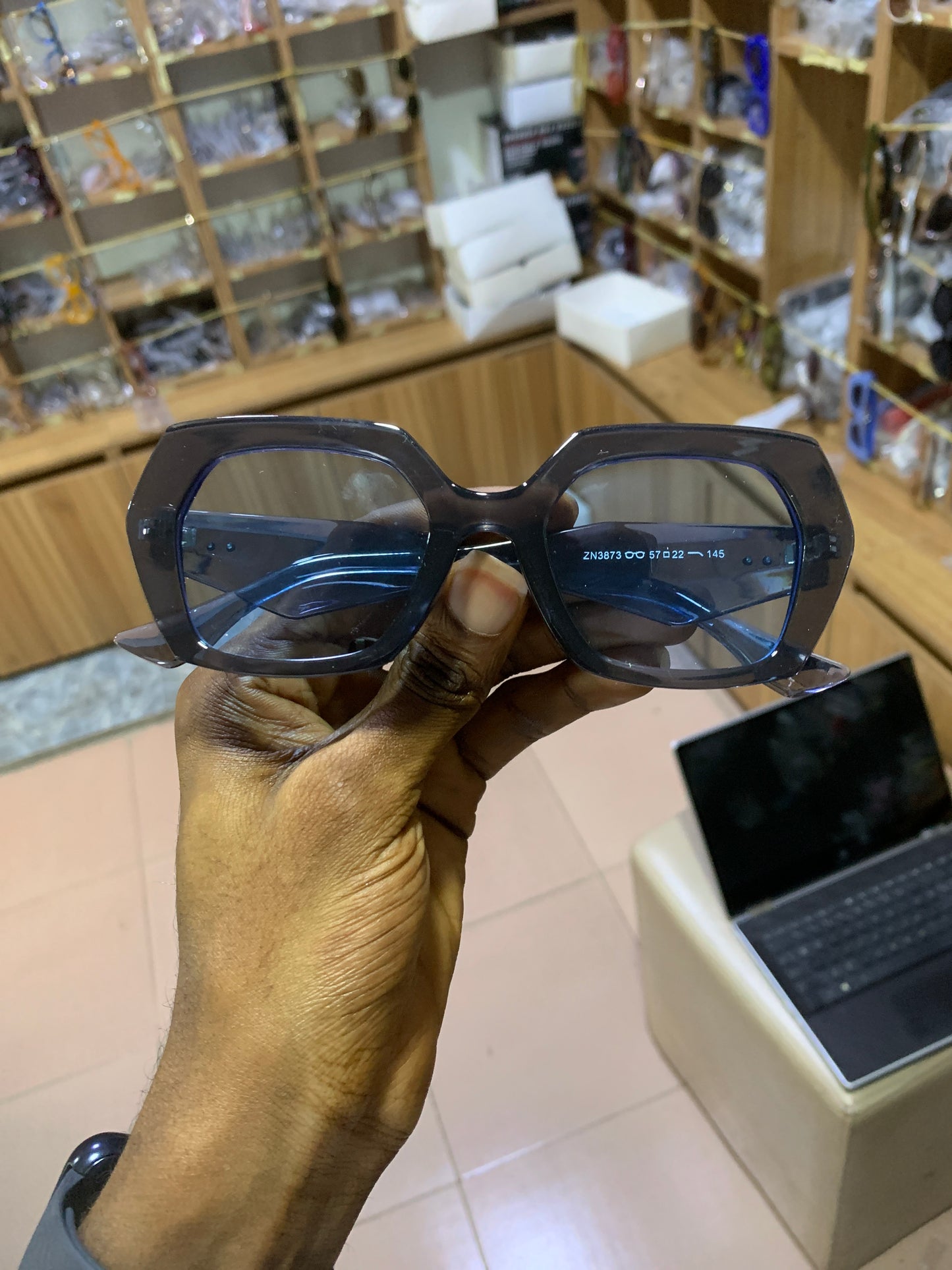 COLE UNISEX SUNGLASSES