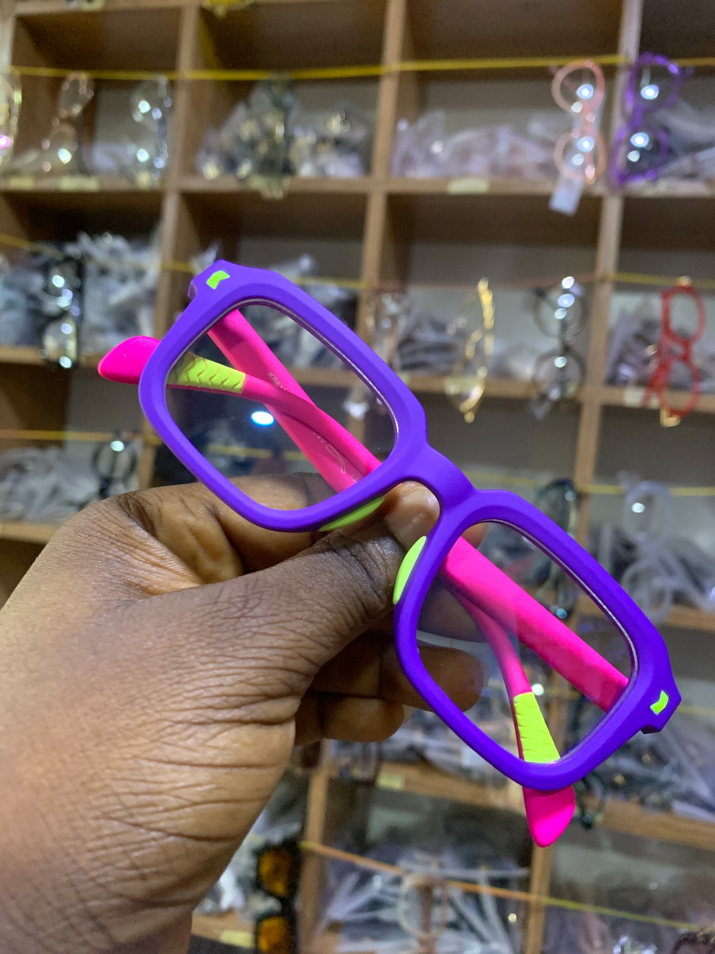 KEN KIDS FROSTED GLASSES