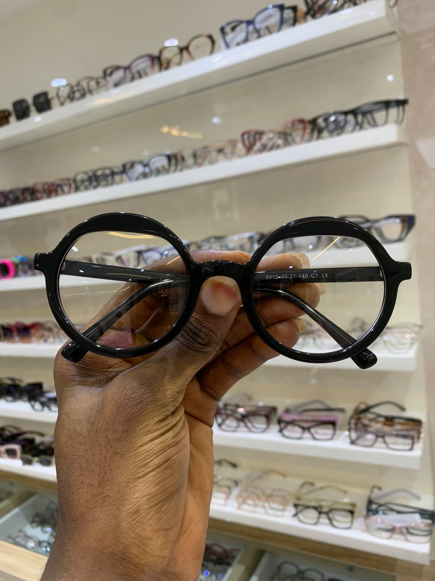 SCOFFIELD ROUND UNISEX GLASSES