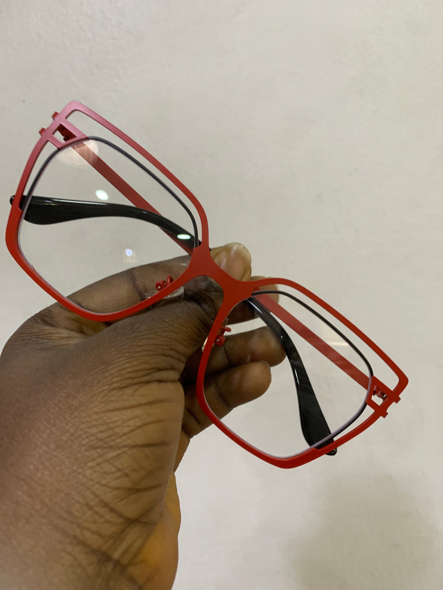 DESIGNER METAL GLASSES