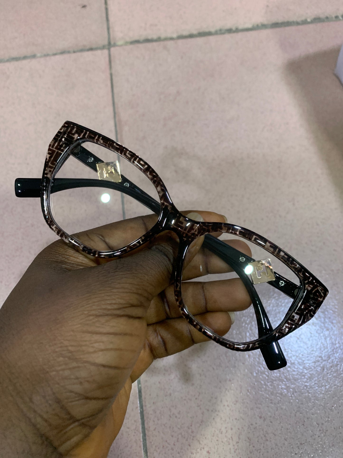 FENDI CATEYE GLASSES