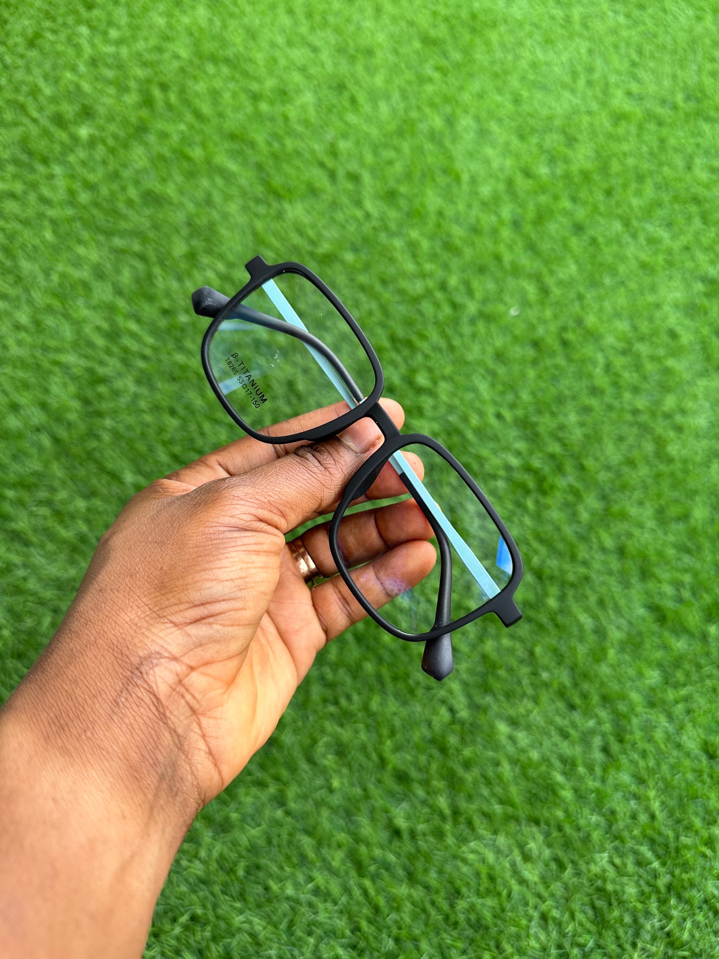 JAN TITANIUM UNISEX FLEXI NERD FRAME