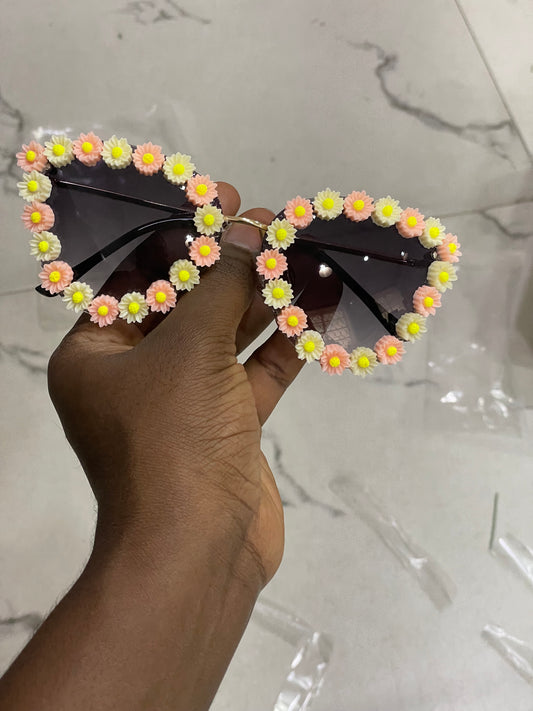 FLOWERY RIMLESS SHADE