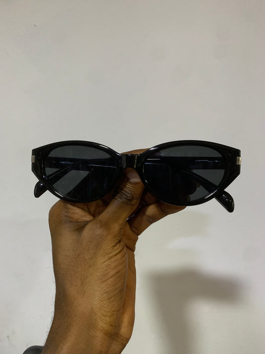 AMARA SHADE