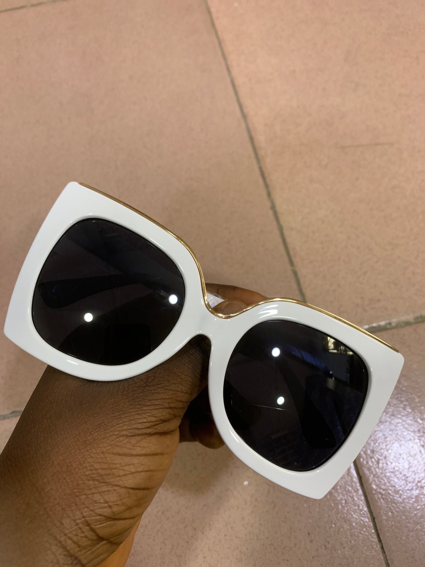OVATION BOLD SUNGLASSES