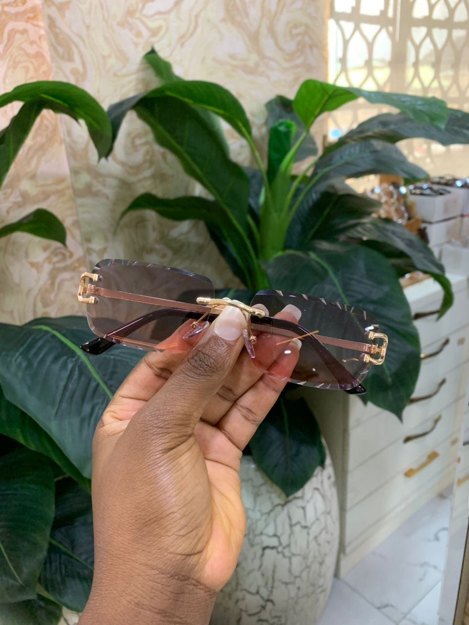 C-C SEMI ROUND RIMLESS