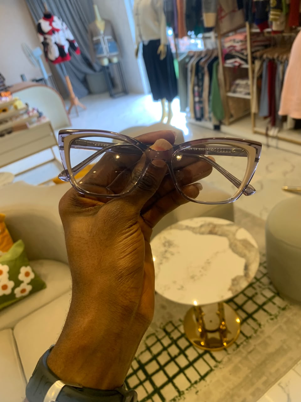 DAINTY STOCK FRAME