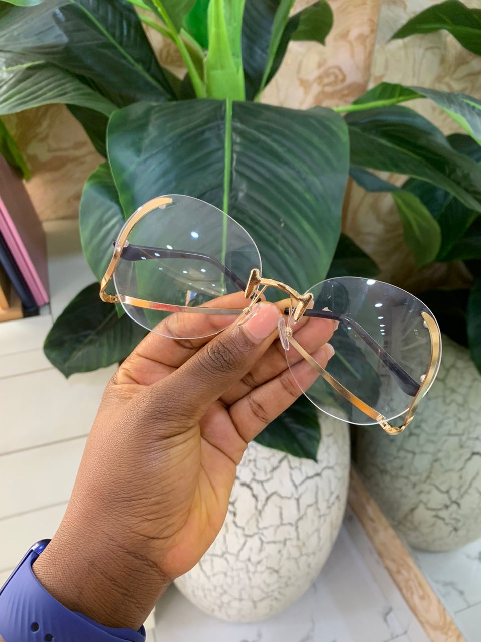 LN 2 CURVED TEMPLE RIMLESS