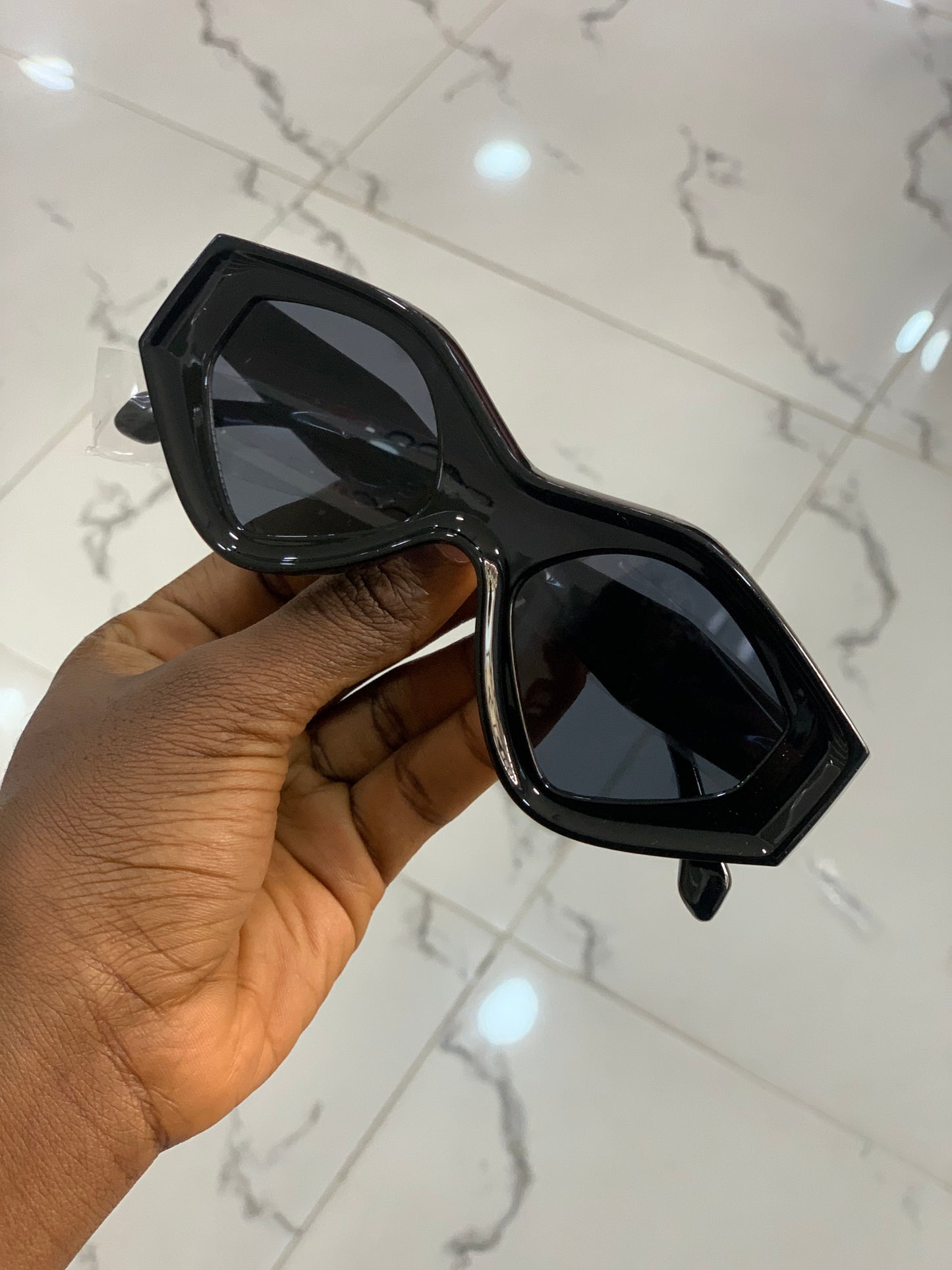 IRREGULAR RETRO UNISEX SHADES