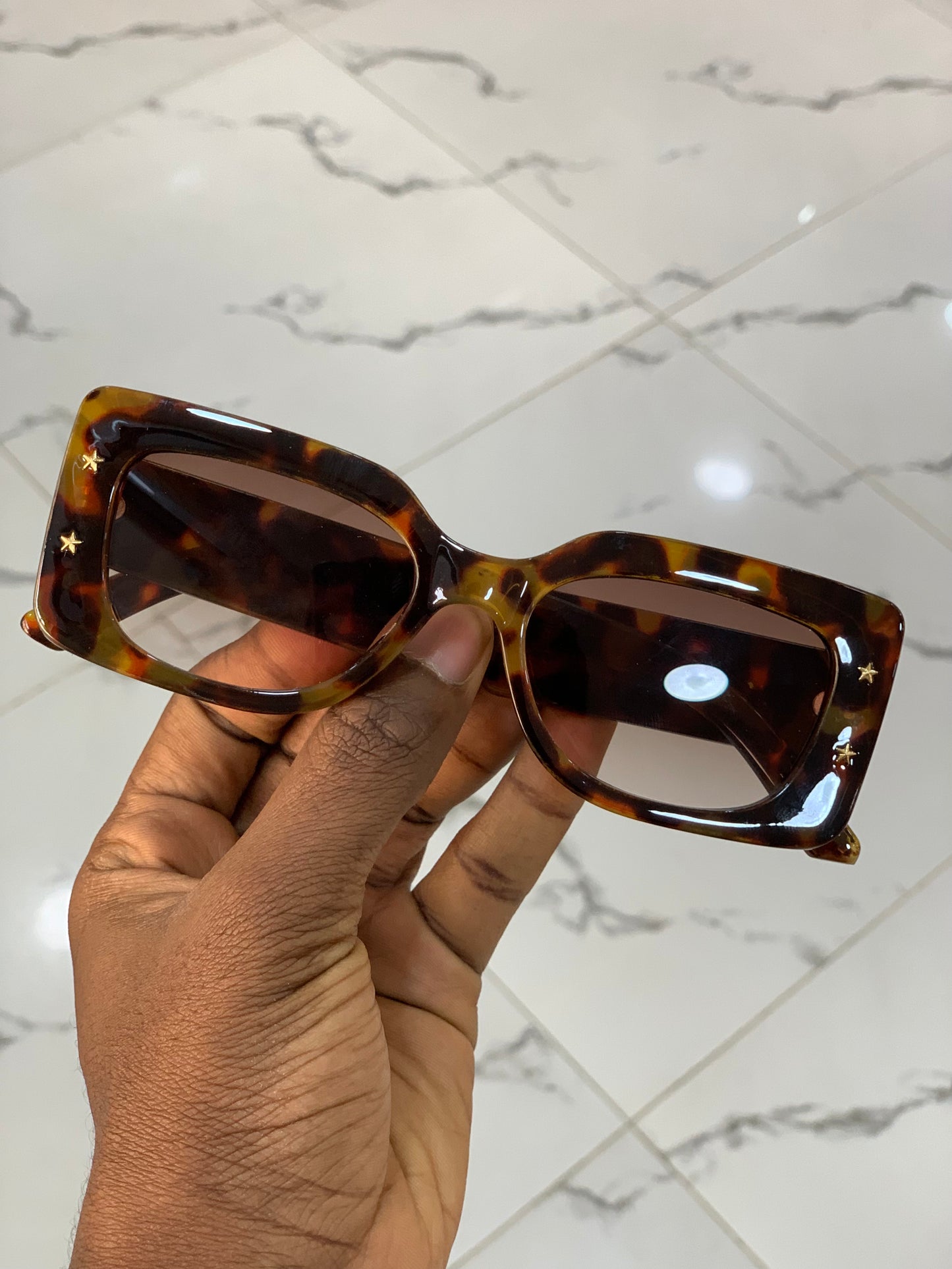 DEMMY UNISEX SHADES